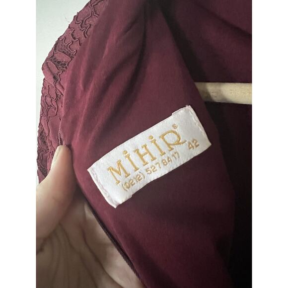 Mihir Burgundy Lace And Pearl Long Sleeve Modest Gown Size 42 - Picture 3 of 3